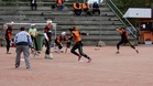 Kunnarin lyönyt Mari Sallinen tiukassa pesäkilvassa tuplajuoksua tuodessaan.